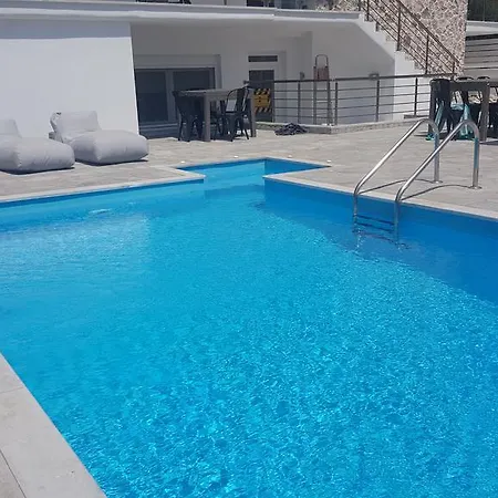 The Hacienda * Skala Rachoni (Thasos)